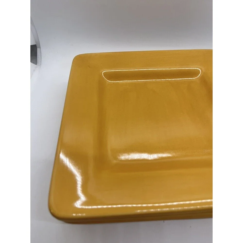 Set of (4) - Pottery Barn Outlet - Salad Plates - 8